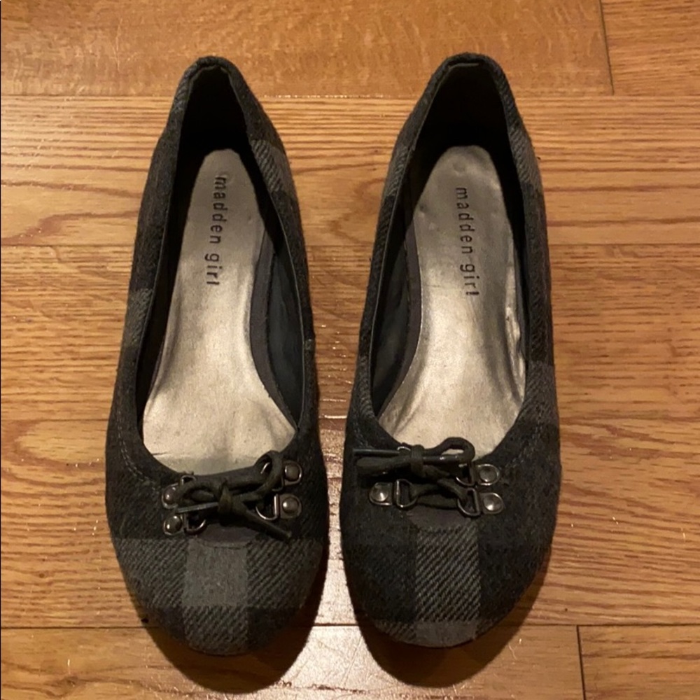 Gray Plaid Flats